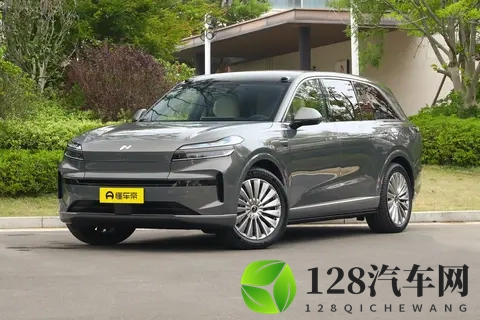 跟同级车比，多胎家庭怎么选？乐道L90这款纯电大型SUV值得一看​-3