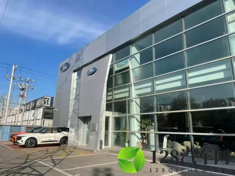 探店·调查丨福特在华渠道合并，烈马已入驻长安福特门店-3