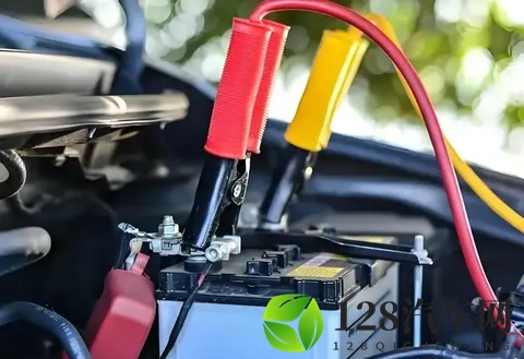 汽车电瓶寿命藏玄机:4个信号提醒你该换了-3