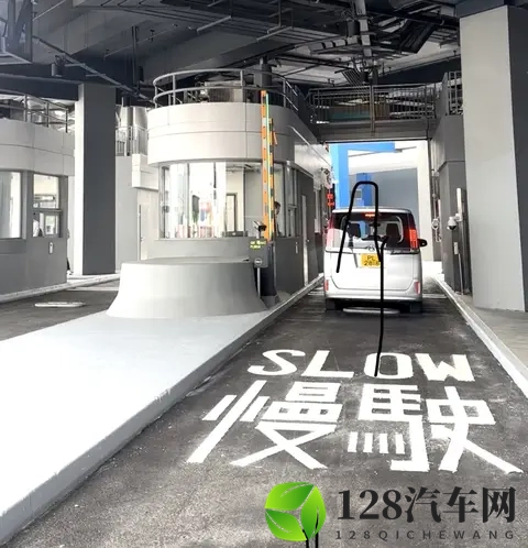 “粤车南下” 福利!11月15日香港机场“易泊飞”启用,粤澳车主可预约,车位分阶段达3000个-2