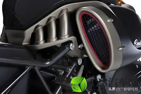 入手这辆摩托车，3个理由让你欲罢不能，但最后一个硬伤太致命！-3