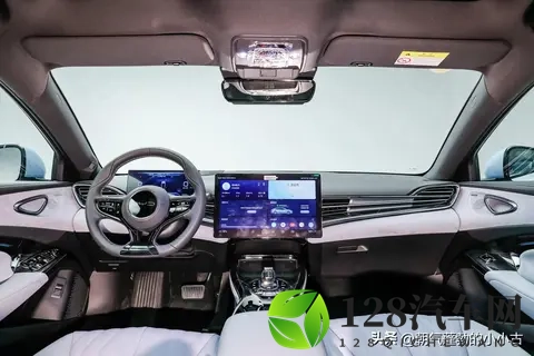 比亚迪海豹：比亚迪所有的车最好看的车型，没有之一。-1