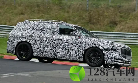 在“霸气”与“硬气”间：奥迪霍希首款SUV旗舰选择了“和气”！-3