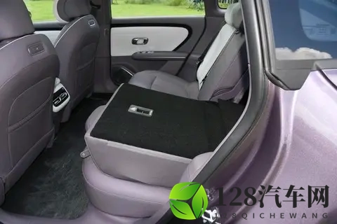 家庭用车就该务实！长安启源A06将于11月9日上市，实力如何-3