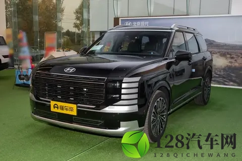 帕里斯帝：轴距2970mm，油耗784L，顶配车型实力如何？-1