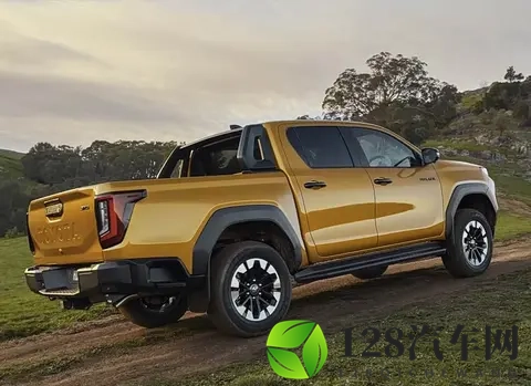 丰田反击Hilux并非大改款言论：这样的设计很好、为了耐用而设计-1