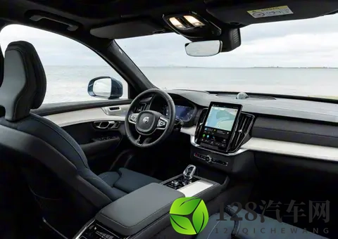 6389万起的沃尔沃XC90，是低调务实还是智商税？-2