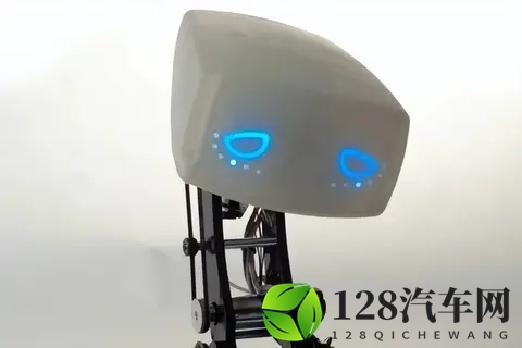 车载机器人：除了安全，还能帮你“路怒”？-1