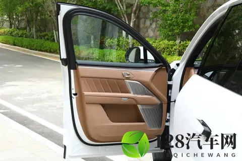 均衡之选，家庭伙伴：乐道L90深度体验与购车参考-2