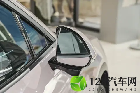 革新造型+全新架构,静态体验吉利第5代帝豪-1