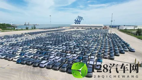 10月国内车企销量TOP10：吉利单月首超30万，比长城2倍还多？-2