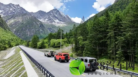 谁才是国内“越野一哥”？坦克、方程豹、猛士10月销量出炉-1