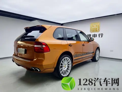 358万，圆你跑车梦！经典保时捷Cayenne，尽享速度与激情-1