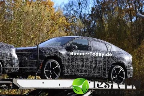 凯迪拉克CT5飓风哑光灰新车身色亮相 与赛道性能版相同-1