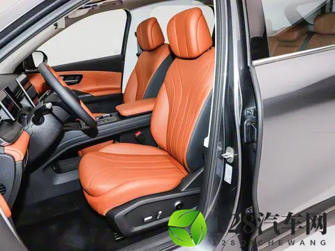 全新平台内外双设计，全新奇瑞瑞虎8上市售929万元起-1