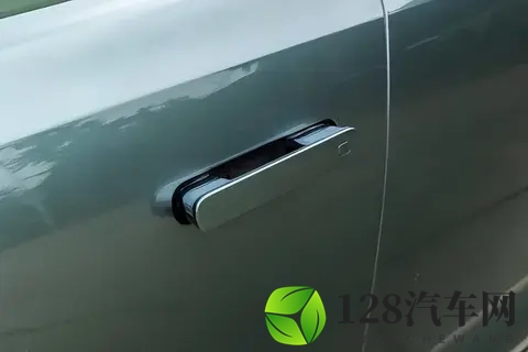 一周用车后，我发现“实用”才是家用SUV的最大价值-3