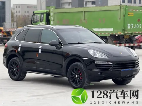 15万拿下保时捷卡宴，圆你豪车梦？14年30T，速度与豪华兼得-2