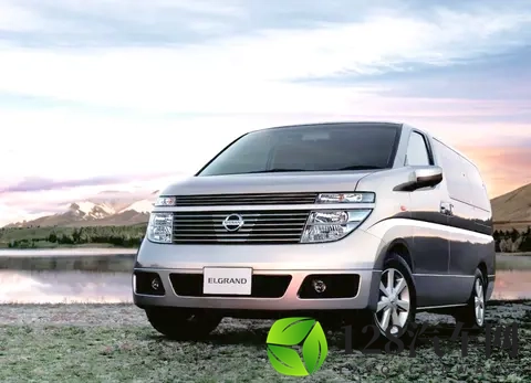 全新日产君爵惊艳亮相，全新设计风格比埃尔法搭载35L V6发动机-1