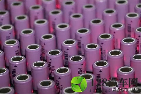 每万辆车自燃52辆却无人问津 新能源车为何成背锅侠-3