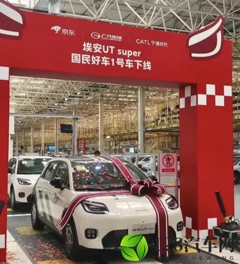 京东499万的车卖爆了,刘强东却一声不吭?网友却不淡定了-1