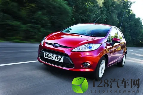 校花在处罚室光屁股抽打花蒂：汽车创新盛宴中的意外：某品牌事件引发关注-3