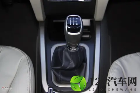 对比了20台千元二手车，发现手动挡比自动挡稳定且省钱的三个真相-1