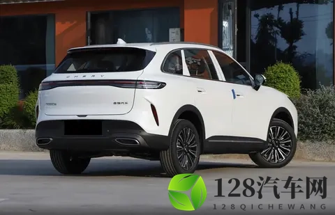 奇瑞也开始卷颜值了？瑞虎8提供双前脸设计，999万元起售-1