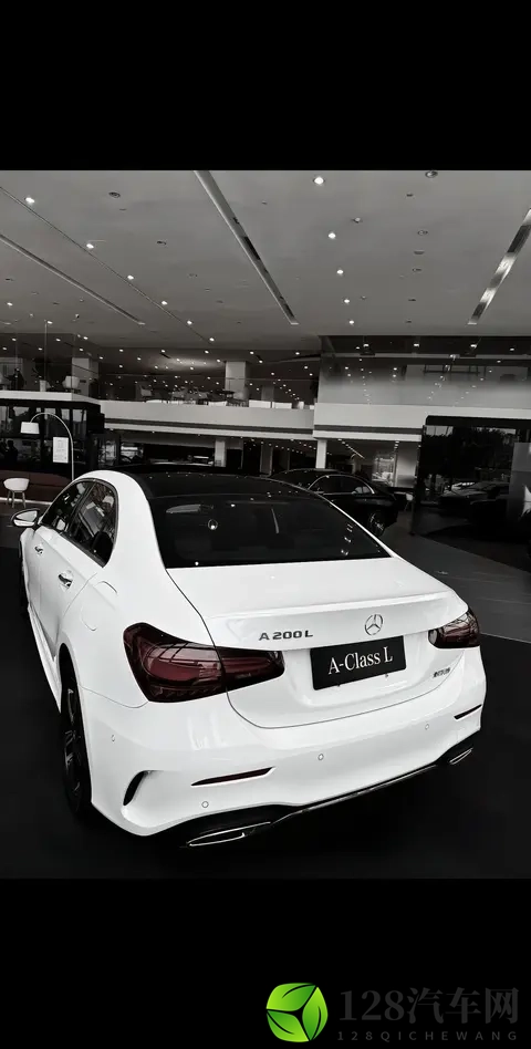 从设计到配置：奔驰 A 级的入门豪华价值解读-2
