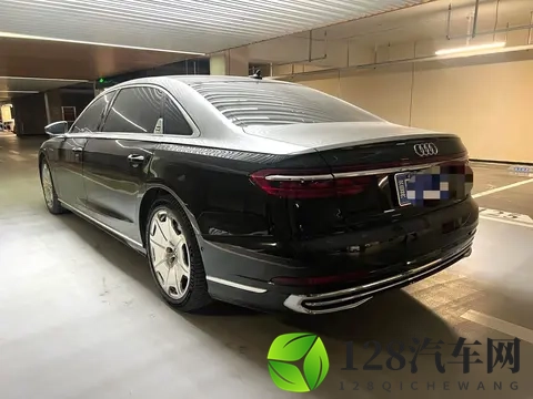 二手奥迪A8:2022款Horch创始人版,53万公里,835万!-3