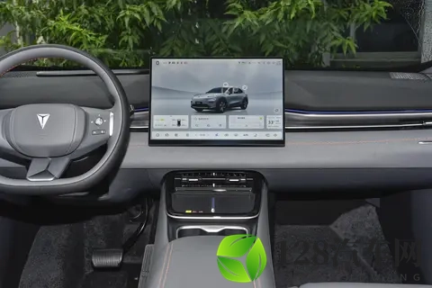 15 万级纯电 SUV 卷疯了!深蓝 S05 620Ultra,续航 、空间、智能全到位-2