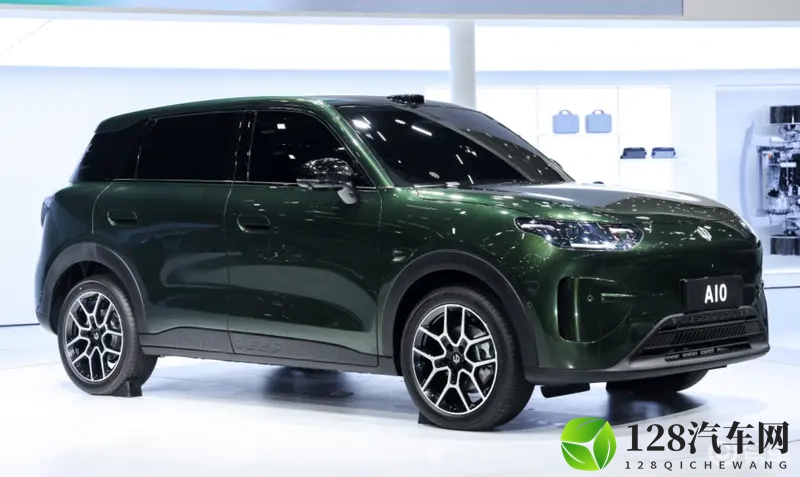 零跑A10亮相广州车展,诠释“好而不贵”,冲刺百万新目标-1