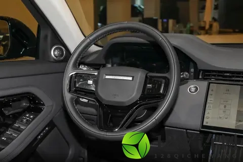 依旧两款车型可选，2026款揽胜极光L气场强大，标配20T发动机-1