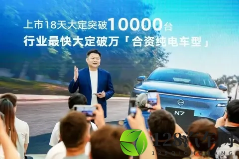 东风日产N6上市前夕，N7销量走低，周锋何以再续辉煌？-1