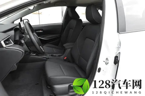 2024 款卡罗拉智能电混双擎三款车型配置对比及选购参考-2