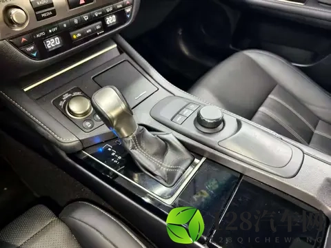 #二手车推荐#11万拿下雷克萨斯ES，宜商宜家好选择-1