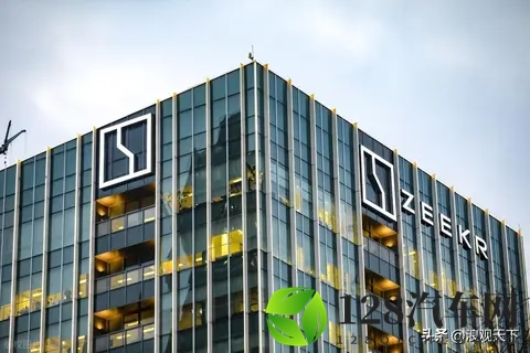 充电1秒2公里!超充技术正让燃油车失去最后优势-1