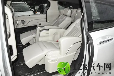 2026款丰田赛那购车手册:满足家庭所需-1