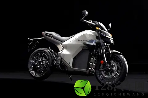 细节简介：Honda 第一款全尺寸休闲型电动车 WN7-1