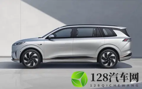 日产N8谍照曝光，日系电动要翻身？本土化能救得了它吗-1