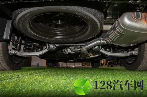 纯进口中大型SUV，优惠价2788万起，新一代帕里斯帝值得买吗？-1