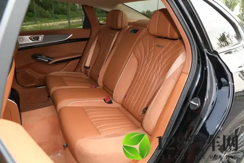 2025 款红旗 H9 改款车型配置差异与场景化选买指南-3