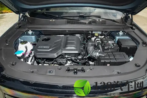 自主品牌燃油中型SUV对比，捷途X70L和哈弗大狗PLUS该如何选择？-2