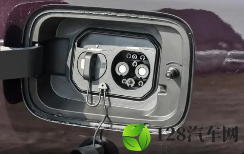 星光730纯电版开启预售，续航500km+大七座设计，真香！-3