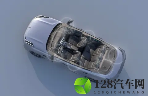 10万买20T+8AT，65秒破百，操控不输宝马，这车能火？-1