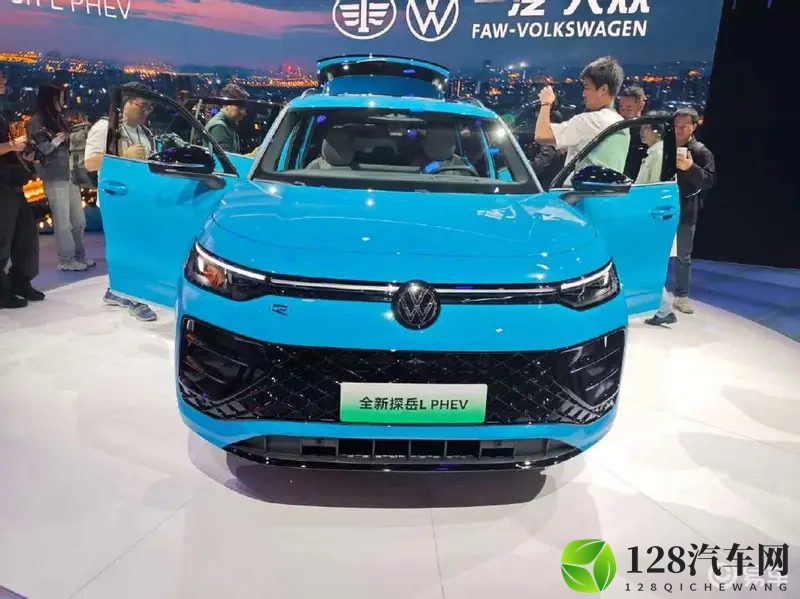 一汽-大众探岳L PHEV首发亮相广州车展-1