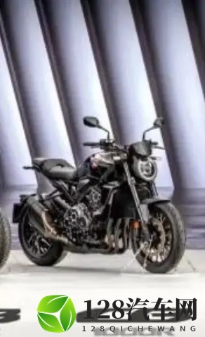 本田杀疯了 CB300R国产化后跌破2万 2万内原灯复古街车守门员来了-1