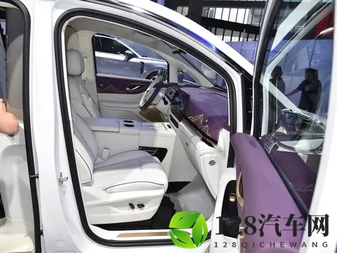 预售价7099万元_四座布局 岚图梦想家山河版将于11月21日上市-3