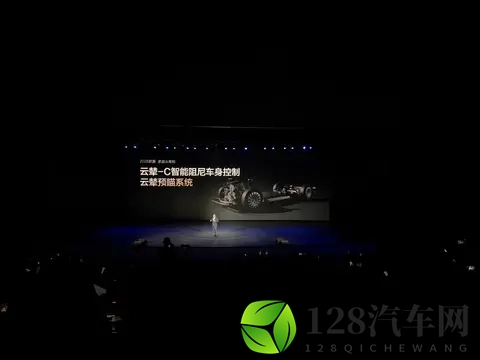 10月中国汽车出口828万辆 增长42% 奇瑞4万辆居第二-1