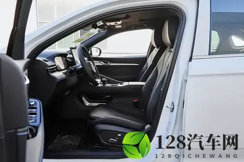 上市不到三年销量超67万！吉利星瑞凭什么这么火？-1