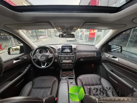 20多万拿下二手奔驰GLE，11万公里，豪华SUV也能轻松拥有！-1